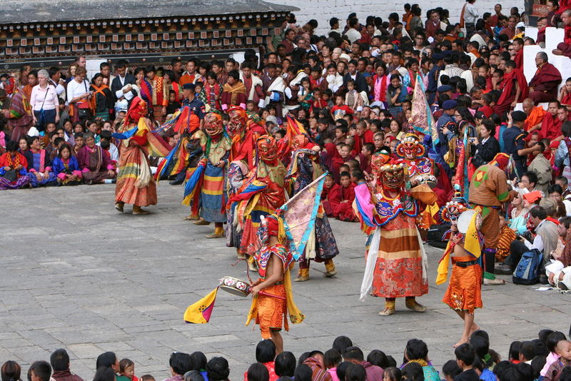 Bhutan legaliserar homosexualitet …