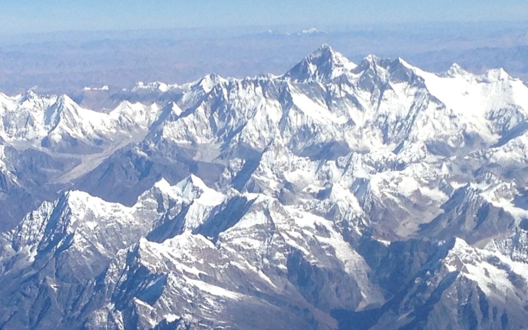 Ny mätning av Mount Everest pågår just nu..